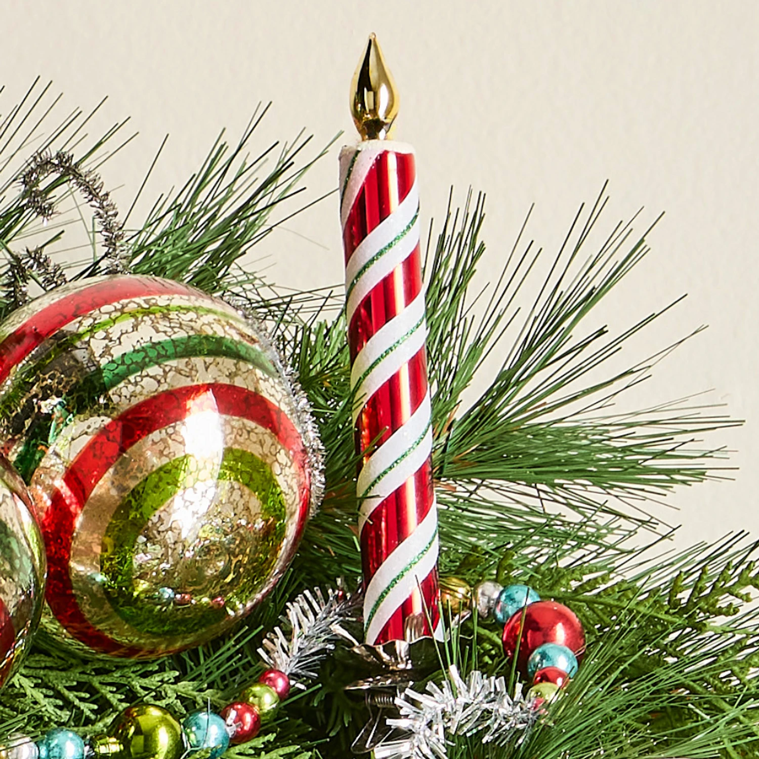 Raz Red And White Clip On Candle Glass Christmas Ornaments Box Of 4 4520883 3 Raz Red And White Clip On Candle Glass Christmas Ornaments Box Of 4 4520883