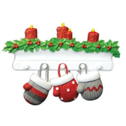 Family Personalized Christmas Ornament With 3 Mittens -The Jolly Christmas Store apie9xwej 89075.1646091890
