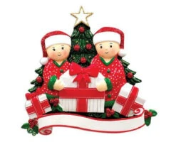 Couple Opening Presents Personalized Christmas Ornament OR1523-2 -The Jolly Christmas Store apiow2shs 60512.1646091875