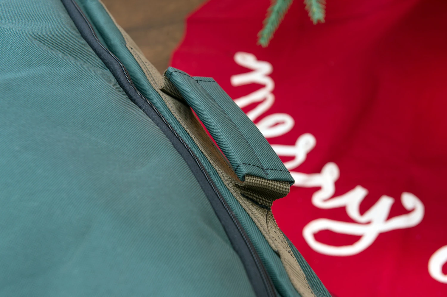 Tree Keeper Big Wheel No Drag Super Duffel 6-9 Ft Christmas Tree Storage Bag TK-10838 17 Tree Keeper Big Wheel No Drag Super Duffel 6-9 Ft Christmas Tree Storage Bag TK-10838 - Image 15