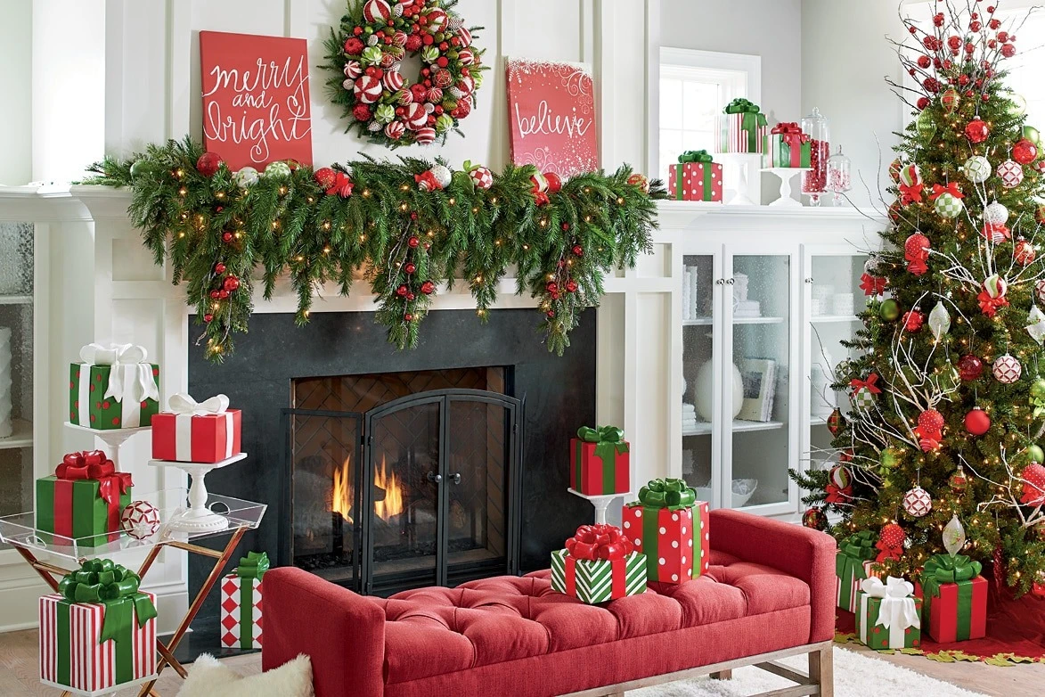 The Jolly Christmas Store -The Jolly Christmas Store BLOG christmas mantel decoration